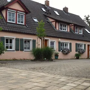 Schindler Mit Balkon Apartment